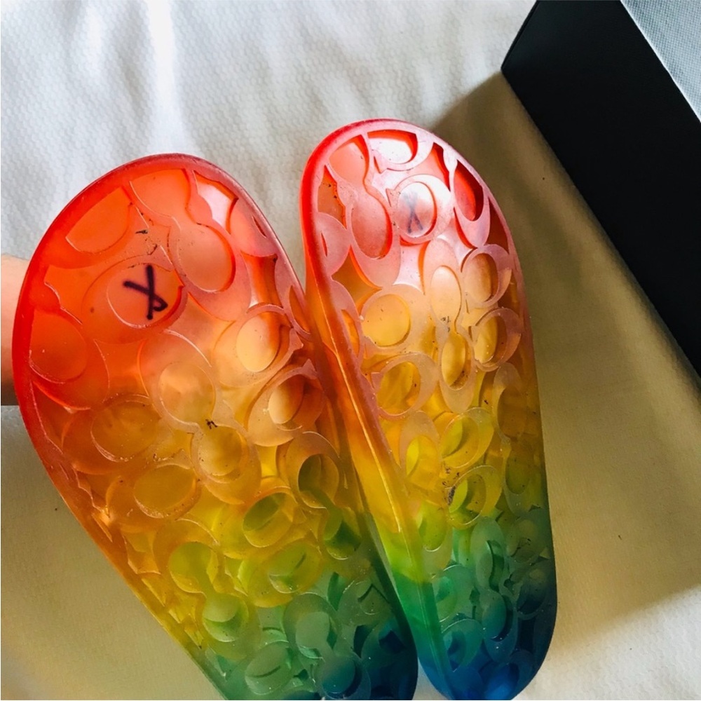 🆕Super Vibrant COACH RAINBOW Ulyssa Rubber Slide in 🌈Clear w COACH BOX - Picture 11 of 15
